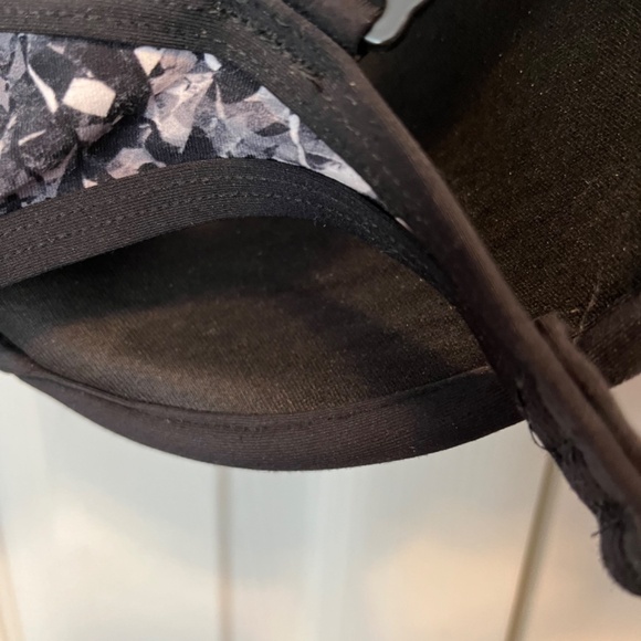 Lole size L underwire bra - Picture 9 of 12